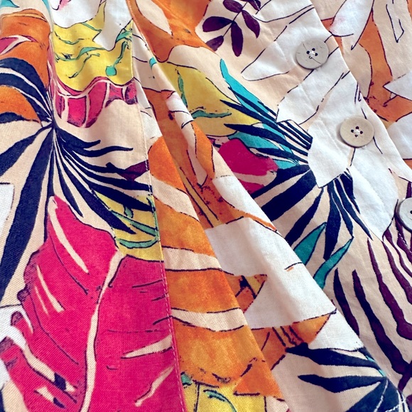 Forever 21 Tropical Floral Leaf Print Button Mini Skirt size Medium - Picture 5 of 9